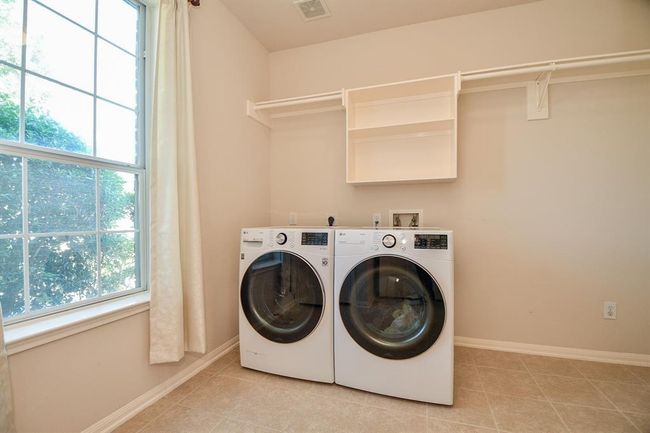 Utility room in the house close to the kitchen. | Image 25