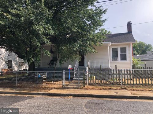 3701 Webster St, BRENTWOOD, MD, 20722-1040 | Card Image