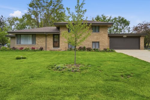 212 E Monterey Ave, Schaumburg, IL, 60193-4727 | Card Image