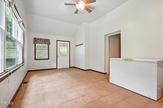 7742 S Fork Rd, House other with 2 bedrooms, 2 bathrooms and null parking in Pound VA | Image 30