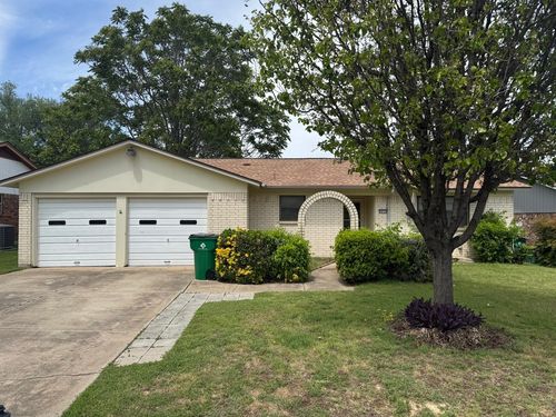 5633 Macdougall Drive, Haltom City, TX, 76148 | Card Image