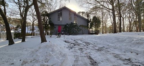 51 Fairway Ln, Mashpee, MA, 02649-4600 | Card Image