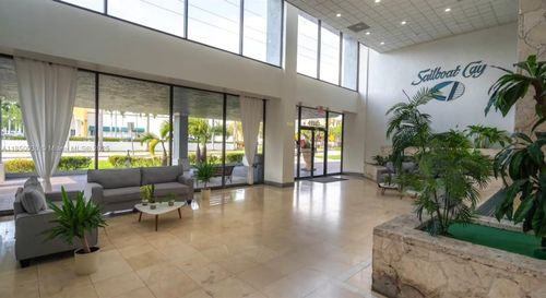 apt-612-13499 Biscayne Blvd, North Miami, FL, 33181-2027 | Card Image