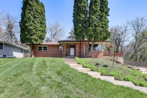1082 Prior Ave S, Saint Paul, MN, 55116-2563 | Card Image