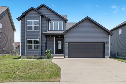 1061 Charles Thomas Dr, Clarksville, TN, 37042-2500 | Card Image