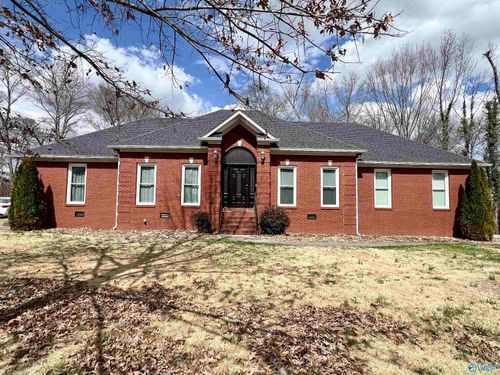 115 Beechnut Dr, New Market, AL, 35761-9277 | Card Image