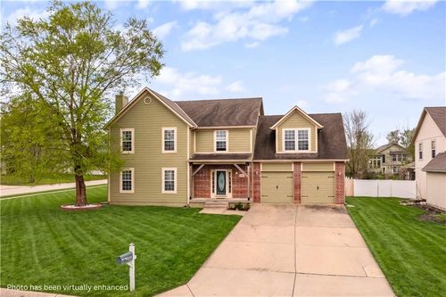 20865 Poplar Ct, Spring Hill, KS, 66083-7501 | Card Image