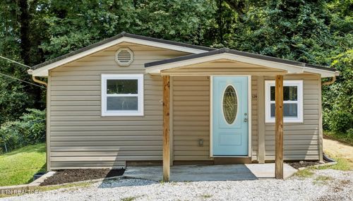 129 Moore Ln, Powell, TN, 37849-7331 | Card Image