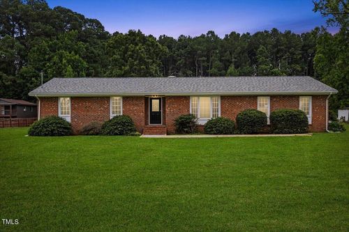 482 Hinnant Rd, Selma, NC, 27576-7098 | Card Image