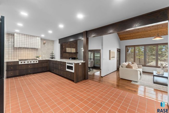 504 E Plum Creek Rd, House other with 4 bedrooms, 5 bathrooms and null parking in Sioux Falls SD | Image 8
