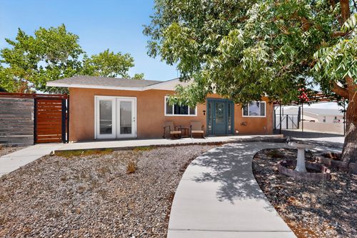 619 Edith Dr, Belen, NM, 87002-2807 | Card Image