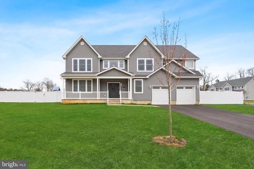 4 Sander Way, BAYVILLE, NJ, 08721-1251 | Card Image