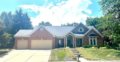 18121 Forest Briar Ct, Wildwood, MO, 63038-1466 | Card Image