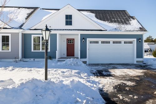 0-2 Hayley Cir, Rochester, MA, 02770-1628 | Card Image