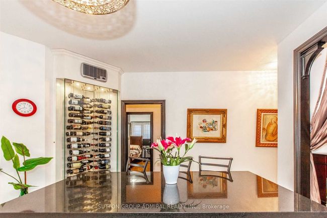 9 Amalfi Crt, House other with 5 bedrooms, 4 bathrooms and 2 parking in Vaughan ON | Image 23