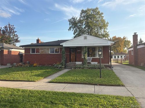4438 Fenwick Drive, Warren, MI, 48092 | Card Image