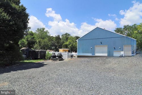 35 Clearwater Dr, Waretown, NJ, 08758-2546 | Card Image