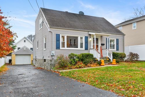 101 Soundview Ave, Fairfield, CT, 06825-7436 | Card Image