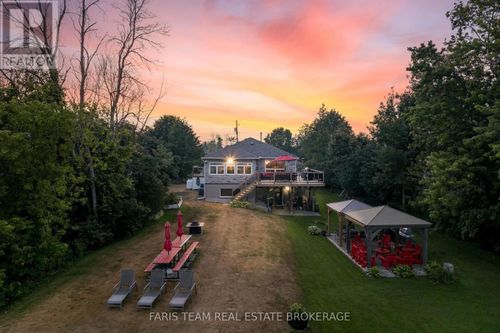 93 Silver Birch Crescent, Tay (Port McNicoll), ON, L0K1R0 | Card Image