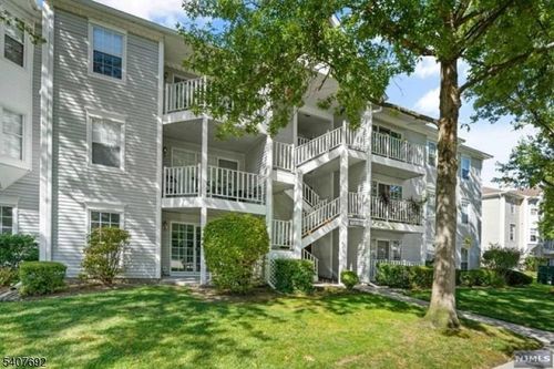 181-181 Linden St, Mahwah, NJ, 07430-2064 | Card Image