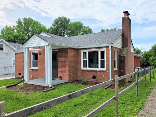 160 E Elm St, Morgantown, IN, 46160-9752 | Card Image