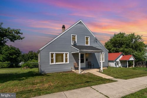 379 Elder St, CHAMBERSBURG, PA, 17201-1123 | Card Image