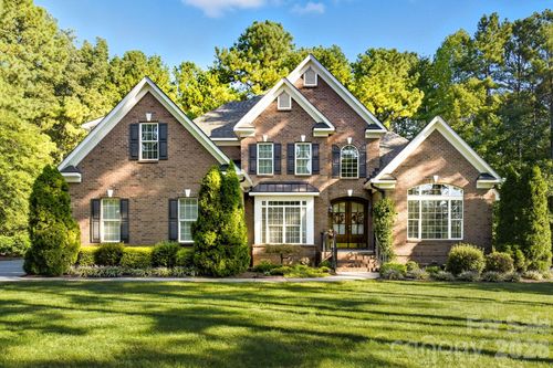 7282 James Ct, Denver, NC, 28037-7842 | Card Image