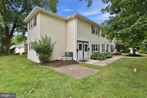701 Yardley Cmns Commons, YARDLEY, PA, 19067 | Card Image