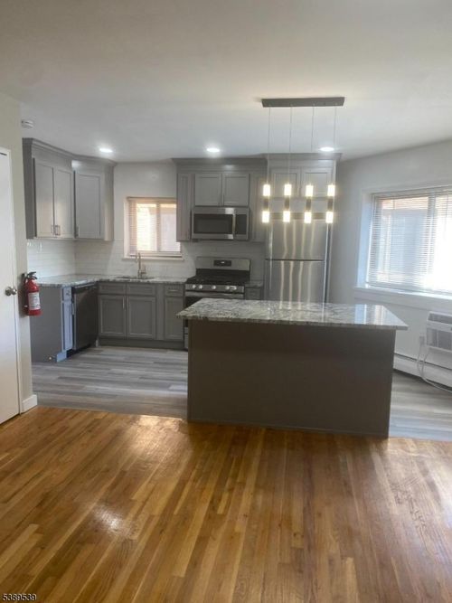 3h-52 Cottage St, South Orange, NJ, 07079-2278 | Card Image