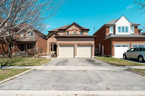 34 Killaloe Crescent, Halton Hills, ON, L7G5N2 | Card Image