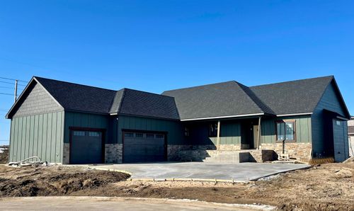 5101 N Shoreside Ct, Maize, KS, 67101-8711 | Card Image