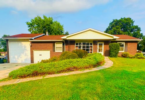 128 Laurie Ln, Oswego, IL, 60543-8989 | Card Image