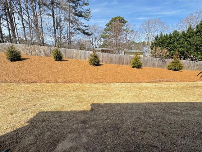 5576 Rockfern Dr, Townhouse with 3 bedrooms, 3 bathrooms and 4 parking in Lilburn GA | Image 32
