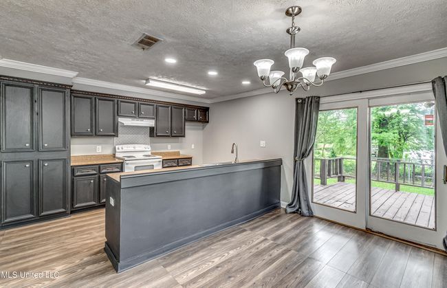 207 W Dewey Camp Dr-53 | Image 4