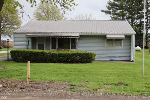 8341 Washington St, Sheridan, IN, 46069-8924 | Card Image