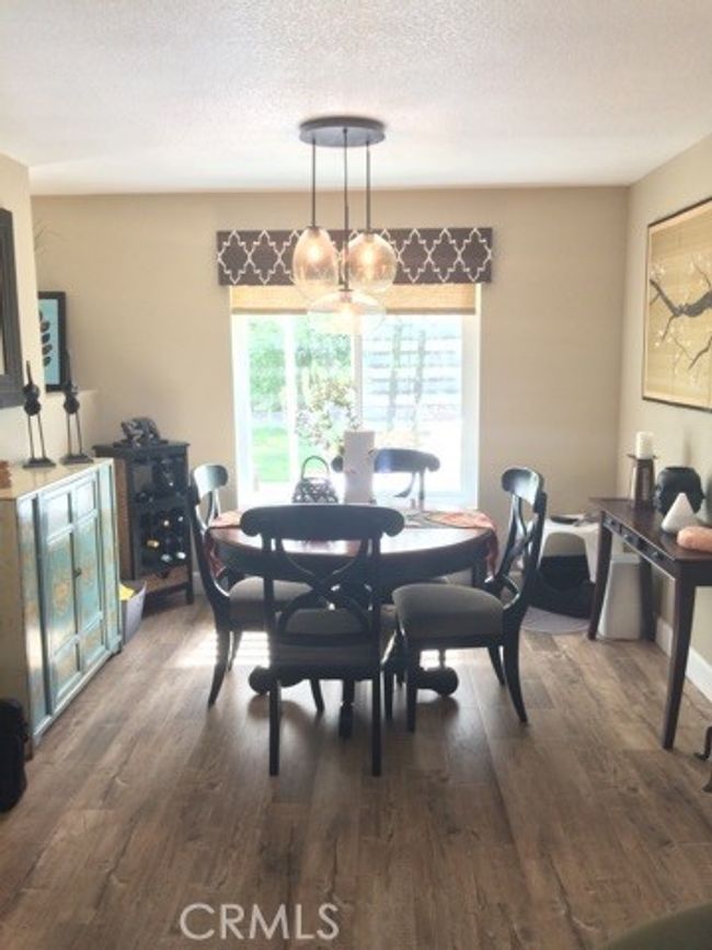 Dining area | Image 11