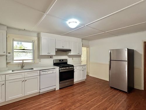 16-16-18 Richards Rd, Watertown, MA, 02472 | Card Image