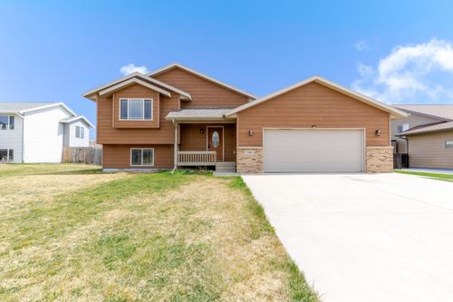 722 Radial Ln, Box Elder, SD, 57719-8700 | Card Image