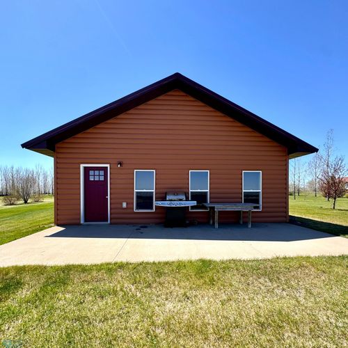 4381 Perch Circle, Wishek, ND, 58495 | Card Image