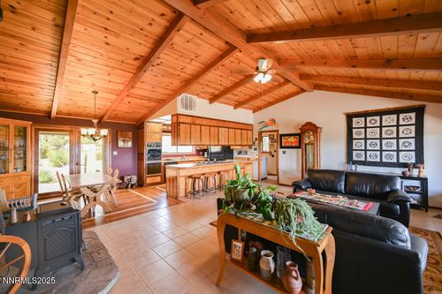 5 Pinon Dr, Wellington, NV, 89444-9558 | Card Image