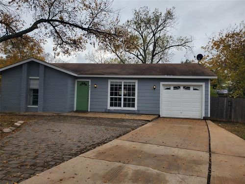 807 Fernwood Cv, Round Rock, TX, 78664-7659 | Card Image