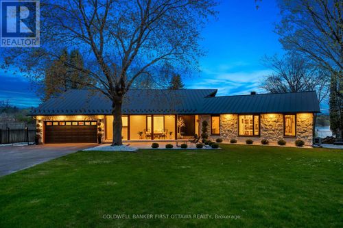 1060 River Rd, Manotick, ON, K4M1B4 | Card Image