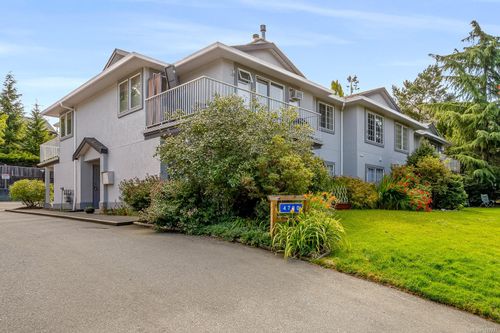 103-4700 Alderwood Pl, Courtenay, BC, V9N9A1 | Card Image