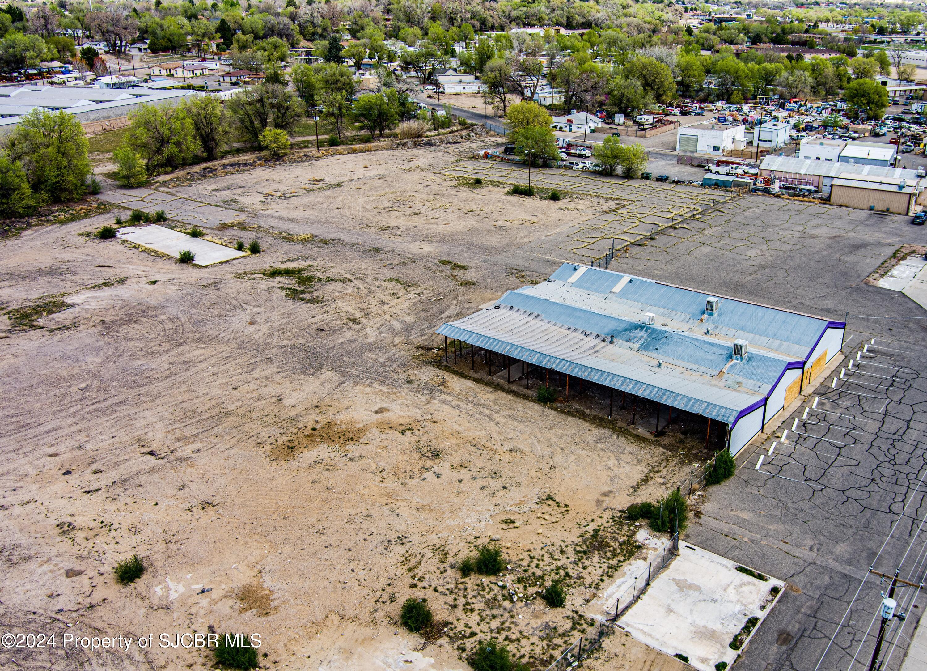 Land in Farmington