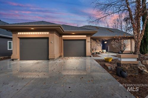 2586 S Creek Pointe Ln, Eagle, ID, 83616-7012 | Card Image