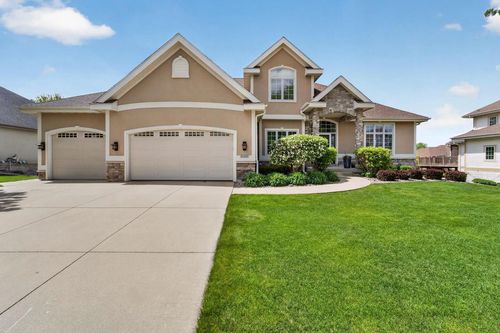1729 Alysen Ln, WAUNAKEE, WI, 53597-2371 | Card Image