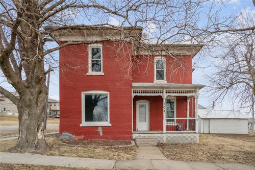 108 Lincoln St, Norway, IA, 52318-4700 | Card Image