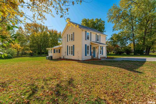 108 W A St, Delavan, IL, 61734-9352 | Card Image