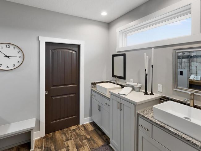 double vanities - main primary | Image 36