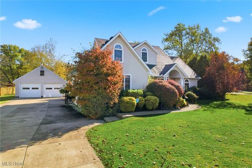 1925 N Lipkey Rd, North Jackson, OH, 44451-9607 | Card Image